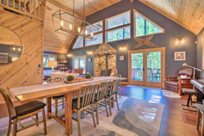 Mod Alpine Cabin with Hot Tub, Game Room and Fire Pit! Leavenworth
